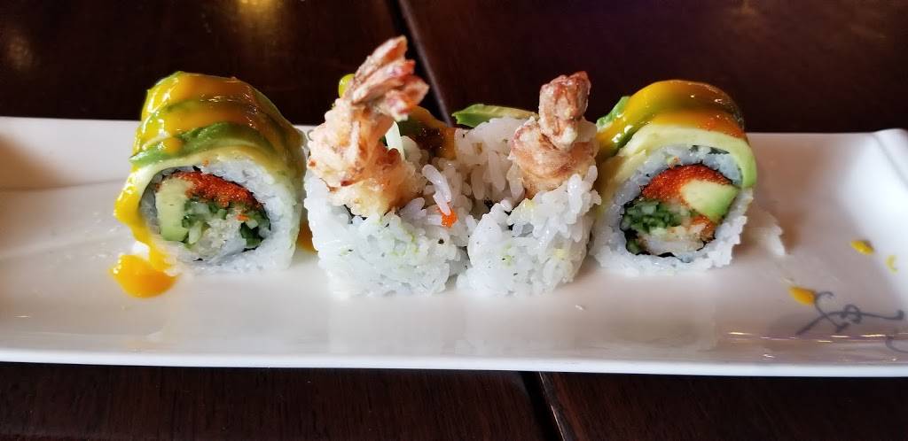 Cynthias Paradise | restaurant | 16715 Yonge St Unit 7, Newmarket, ON L3X 1X4, Canada | 9058982888 OR +1 905-898-2888