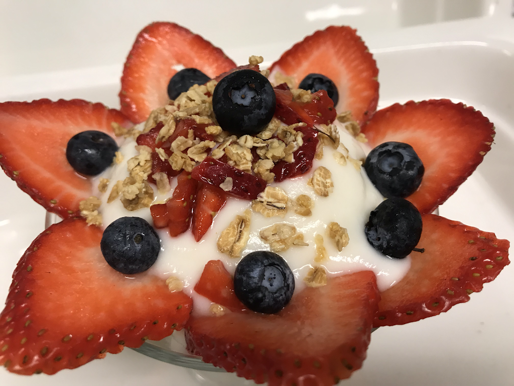 Joney Rs Eatery | restaurant | 2 Dunlop Dr, St. Catharines, ON L2R 1A2, Canada | 9059881100 OR +1 905-988-1100