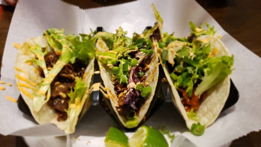 Seoul Taco | restaurant | 1321 E 57th St, Chicago, IL 60637, USA | 7738912266 OR +1 773-891-2266