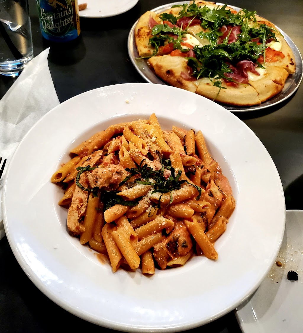 The Social | restaurant | 1449 Mineral Spring Ave, North Providence, RI 02904, USA | 4016807614 OR +1 401-680-7614