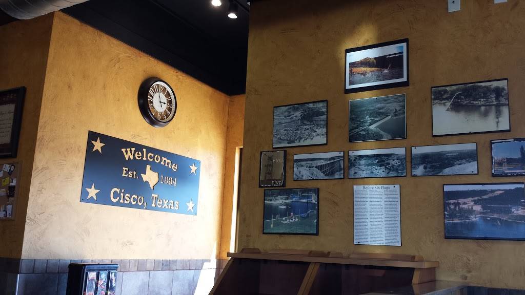 Chicken Express | restaurant | 2211 Railroad Ave, Cisco, TX 76437, USA | 2544423333 OR +1 254-442-3333