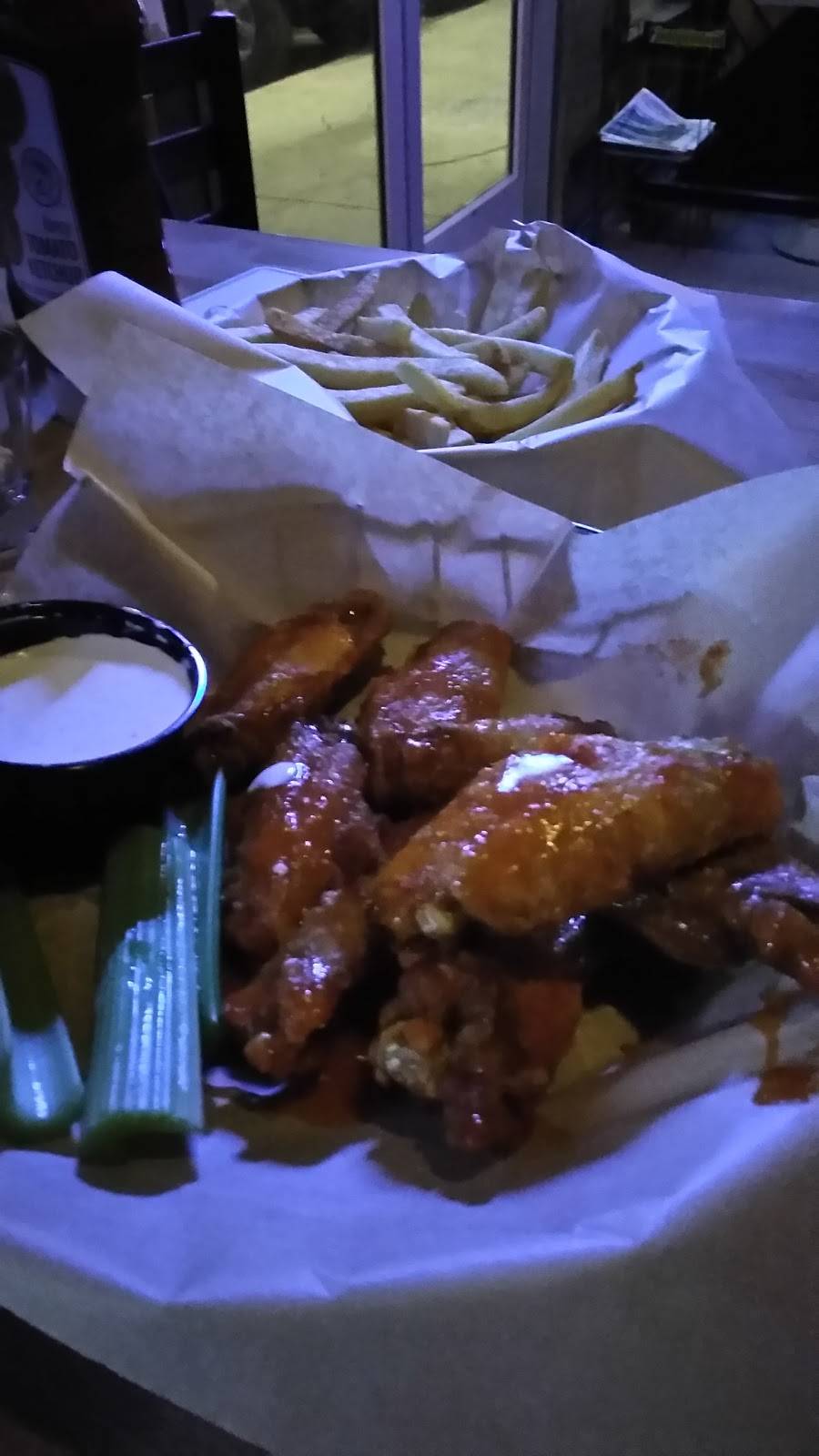 Cleats Bar & Grill | restaurant | 6624 Delmonico Dr, Colorado Springs, CO 80919, USA | 7195488267 OR +1 719-548-8267