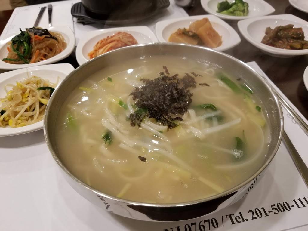 MyungGaWon | restaurant | 72 Piermont Rd, Tenafly, NJ 07670, USA | 2015001111 OR +1 201-500-1111