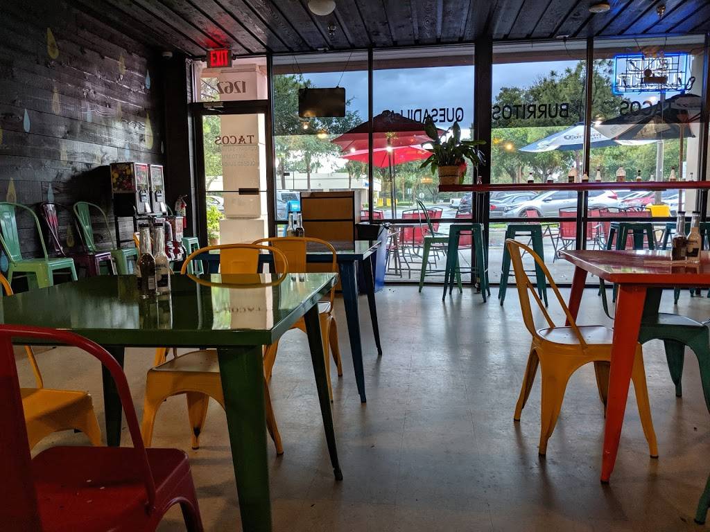 Tacos La Flaca | restaurant | 1262 Jacaranda Blvd Unit 7, Venice, FL 34292, USA | 9412007531 OR +1 941-200-7531