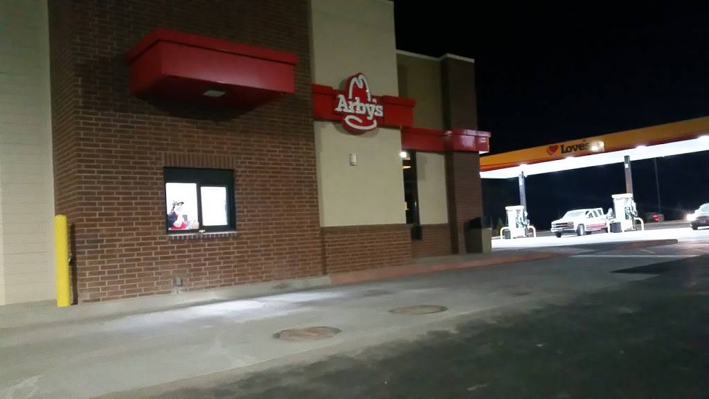 Arbys | restaurant | 2300 US-380, Bridgeport, TX 76426, USA | 9406833325 OR +1 940-683-3325