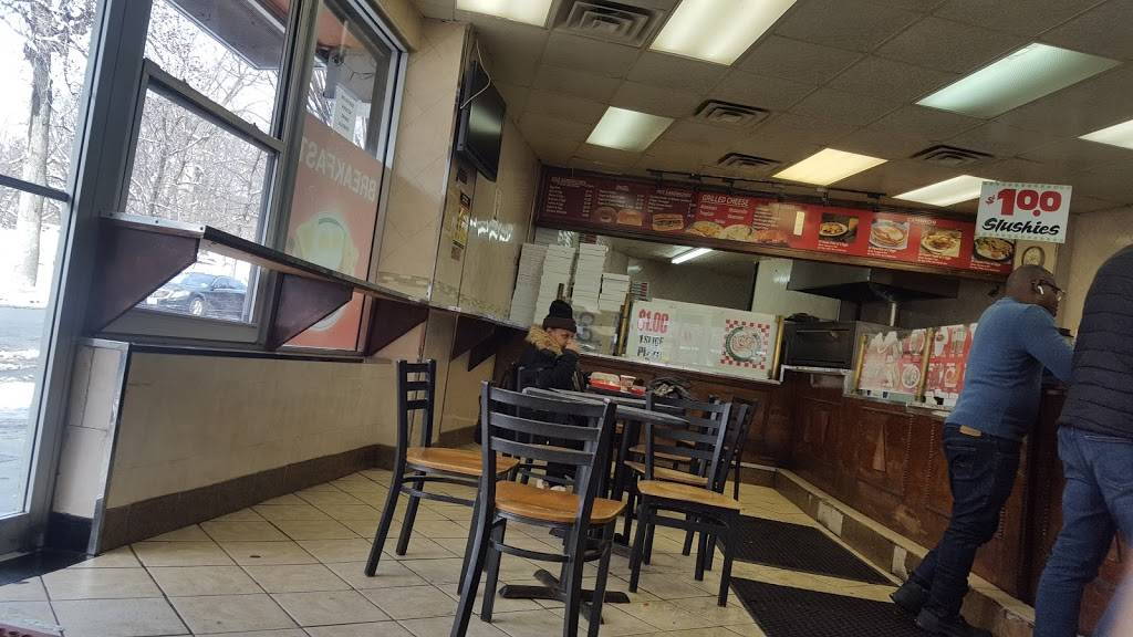 Corner Pizza | restaurant | 3399 Jerome Ave, Bronx, NY 10467, USA | 7186531525 OR +1 718-653-1525