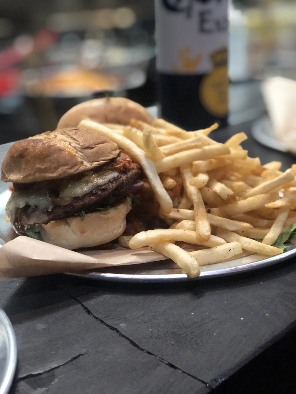 Luchador Urban Taqueria | restaurant | 341 S Garey Ave, Pomona, CA 91766, USA | 9093261473 OR +1 909-326-1473