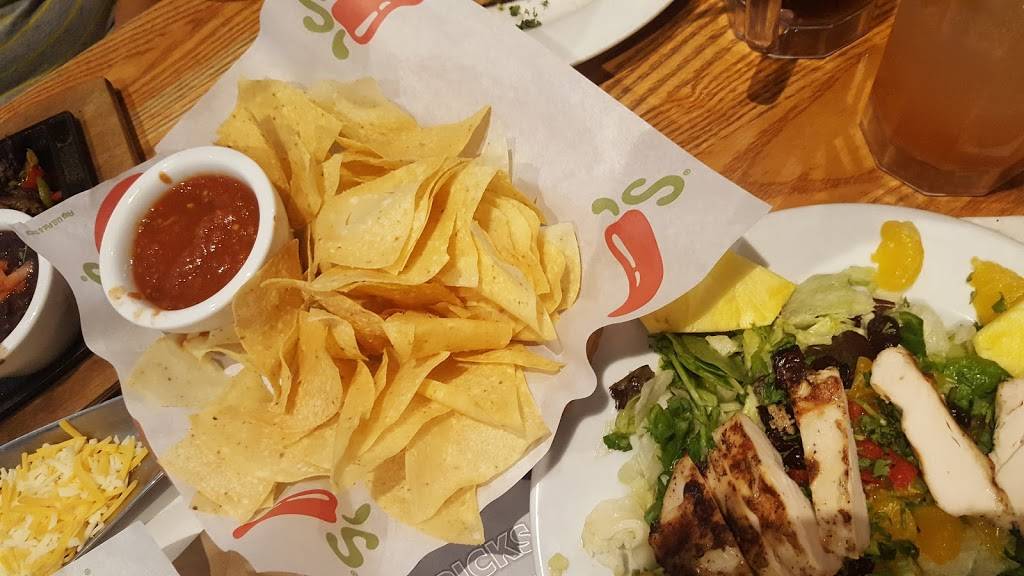 Chilis Grill & Bar | restaurant | 8950 Rosedale Hwy, Bakersfield, CA 93312, USA | 6615885872 OR +1 661-588-5872