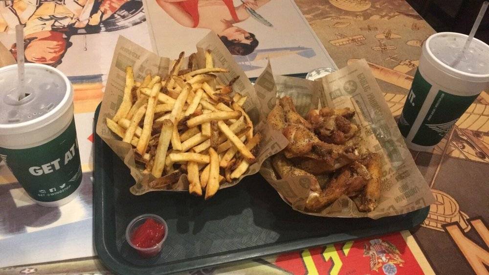 Wingstop | restaurant | 928 Diamond Springs Rd Ste 105, Virginia Beach, VA 23455, USA | 7575189464 OR +1 757-518-9464
