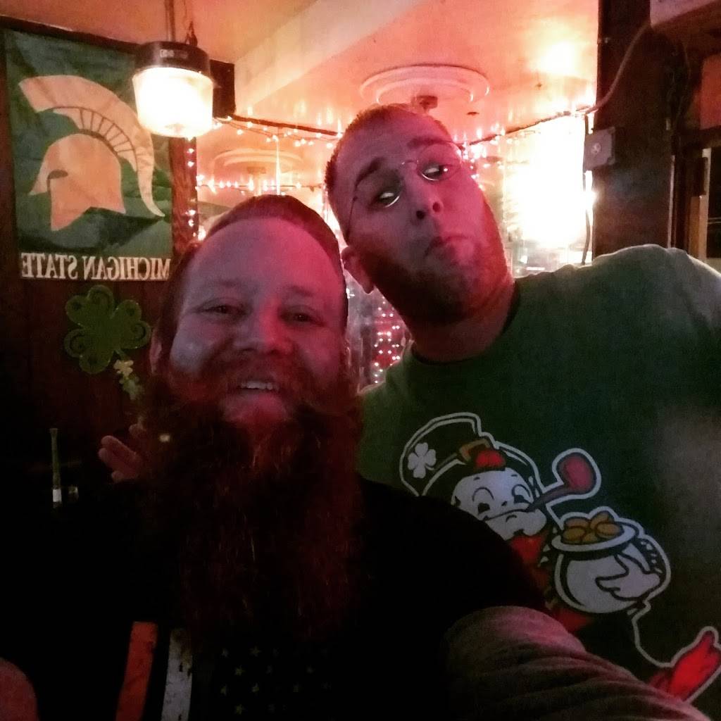 Shamrock Inn | restaurant | 7500 Mentor Ave, Mentor, OH 44060, USA | 4409463111 OR +1 440-946-3111