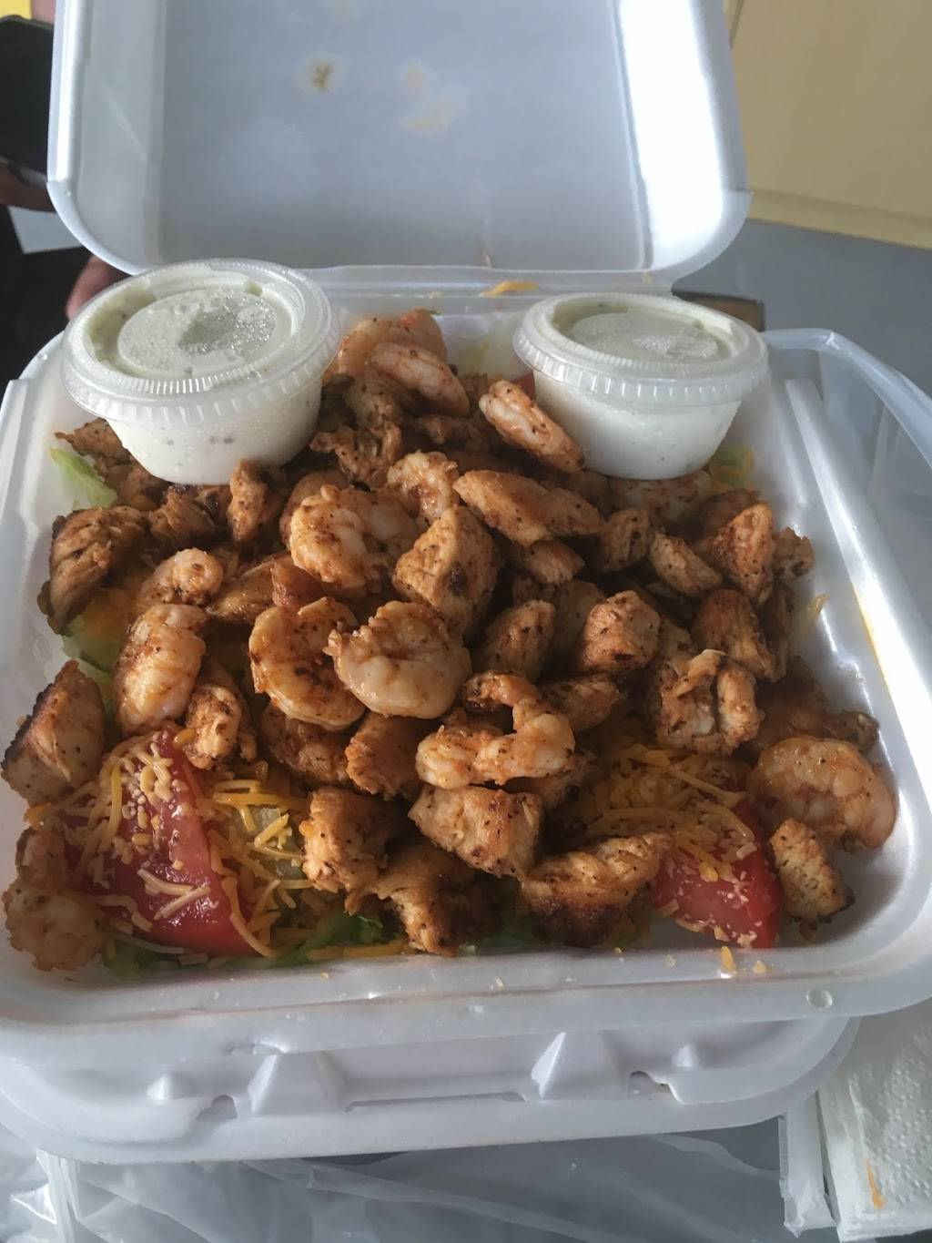 Nephs Deli | restaurant | 2046 Scenic Hwy, Baton Rouge, LA 70802, USA | 2252513597 OR +1 225-251-3597