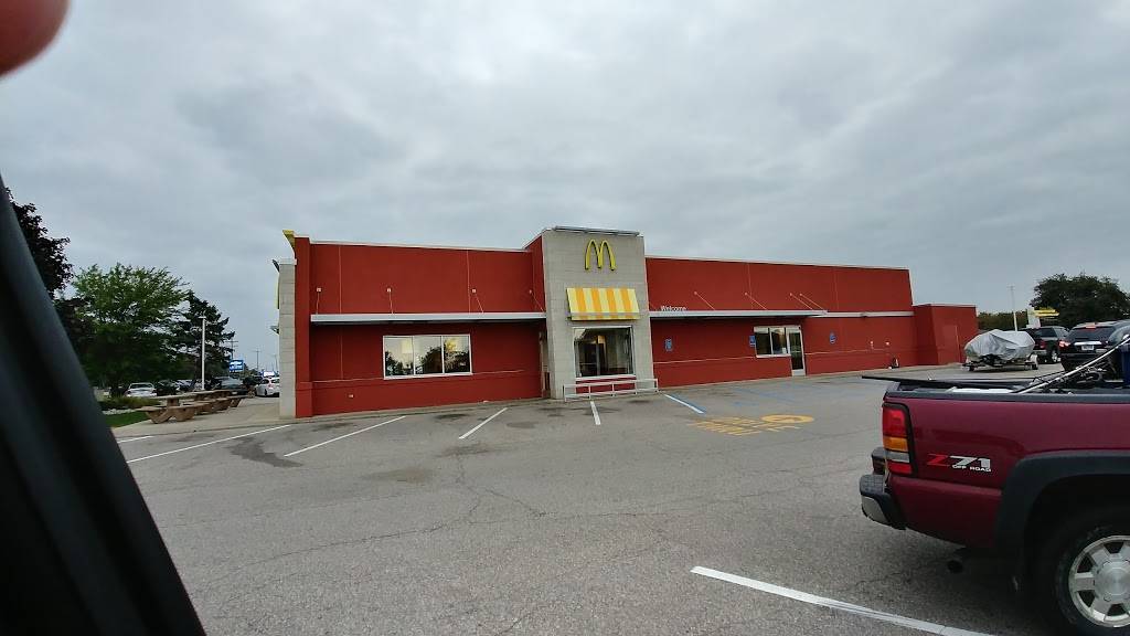 McDonalds | cafe | 7374 Midland Rd, Freeland, MI 48623, USA | 9896956083 OR +1 989-695-6083