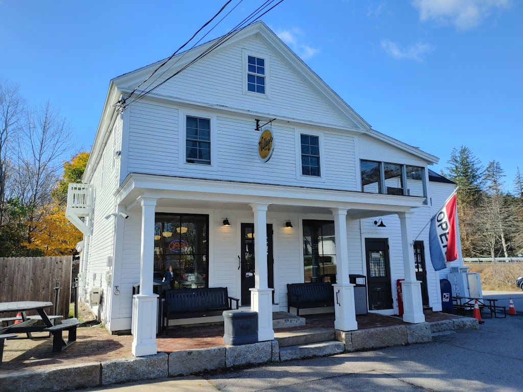 Gilford Village Store | bakery | 7 Belknap Mountain Rd, Gilford, NH 03249, USA | 6035281900 OR +1 603-528-1900