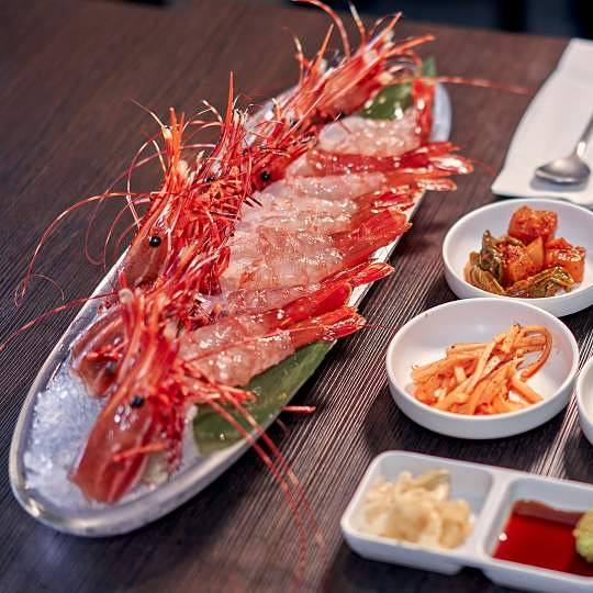 Sushi by chambada | restaurant | 201 N Western Ave, Los Angeles, CA 90004, USA | 3236457668 OR +1 323-645-7668