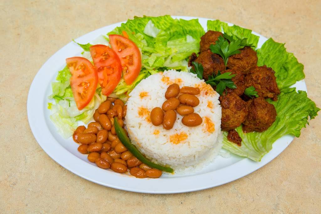 Caribe Restaurant | restaurant | 80 Walnut St, Peabody, MA 01960, USA | 9788712193 OR +1 978-871-2193