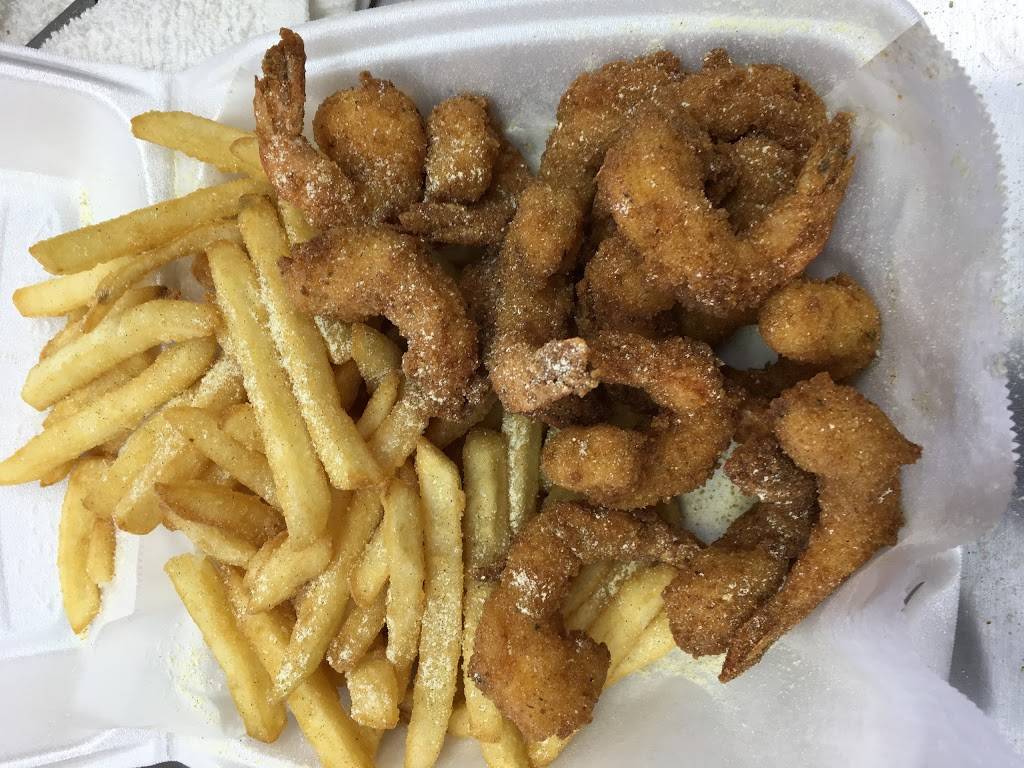 Southfield Fish & Chicken | restaurant | 25239 Telegraph Rd, Southfield, MI 48033, USA | 2486036000 OR +1 248-603-6000