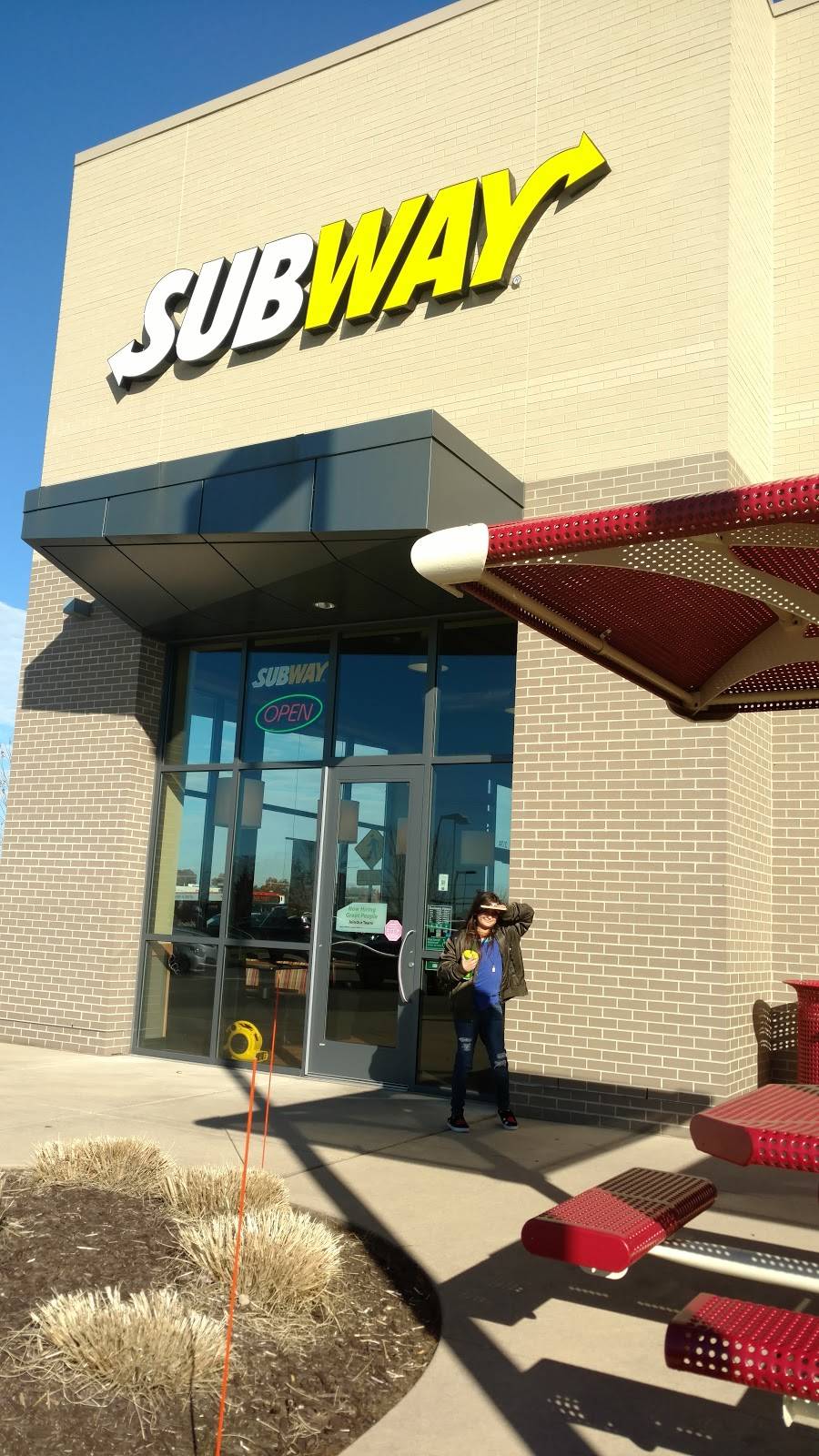 Subway | restaurant | 3700 Rivertown Pkwy, Grandville, MI 49418, USA | 6162570186 OR +1 616-257-0186