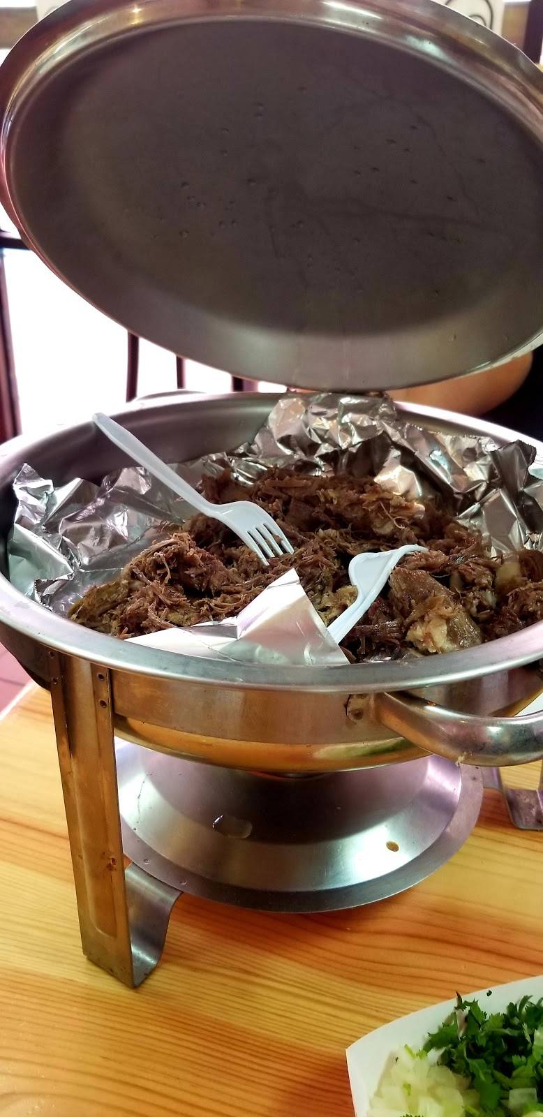 Hermanos Cruz Barbacoa Estilo Ixmiquilpan Hgo. | restaurant | 111 E Centerville Rd, Garland, TX 75041, USA | 9729264180 OR +1 972-926-4180