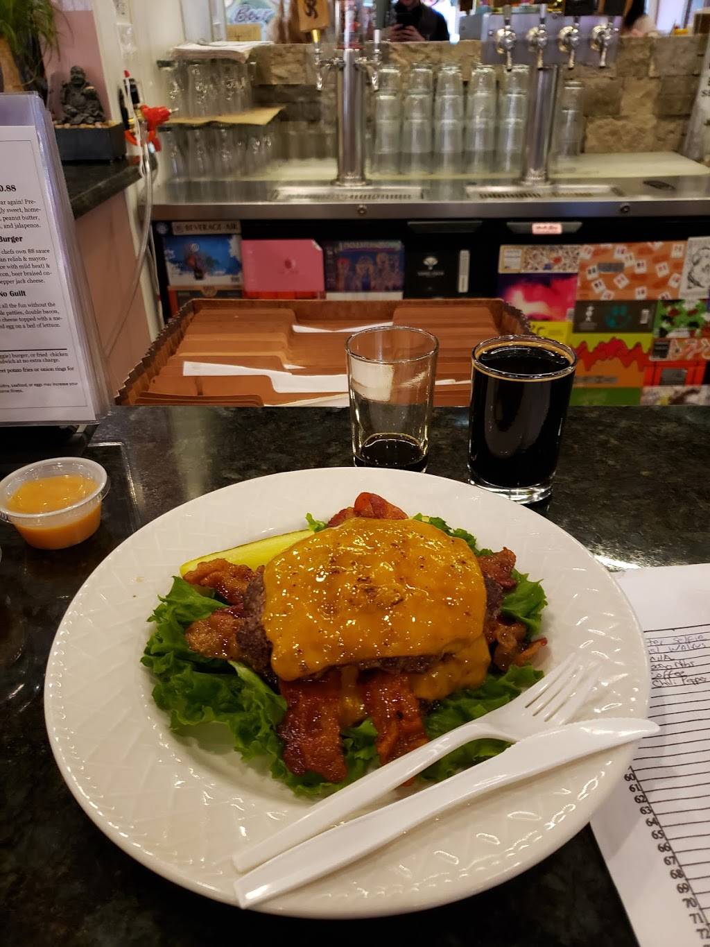 Beer 88 | restaurant | 113 Hexham Dr, Lynchburg, VA 24502, USA | 4345825025 OR +1 434-582-5025