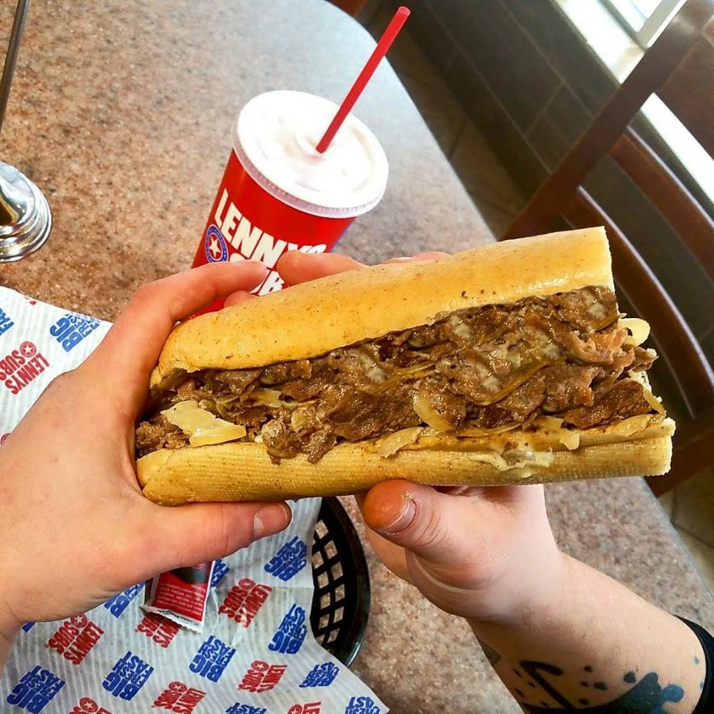 Lennys Grill & Subs | restaurant | 11842 Bandera Rd #232, Helotes, TX 78023, USA | 2106956140 OR +1 210-695-6140