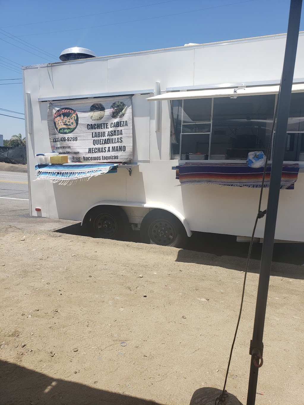 Maderas tacos al vapor | restaurant | 10063 Locust Ave, Bloomington, CA 92316, USA | 3234709299 OR +1 323-470-9299