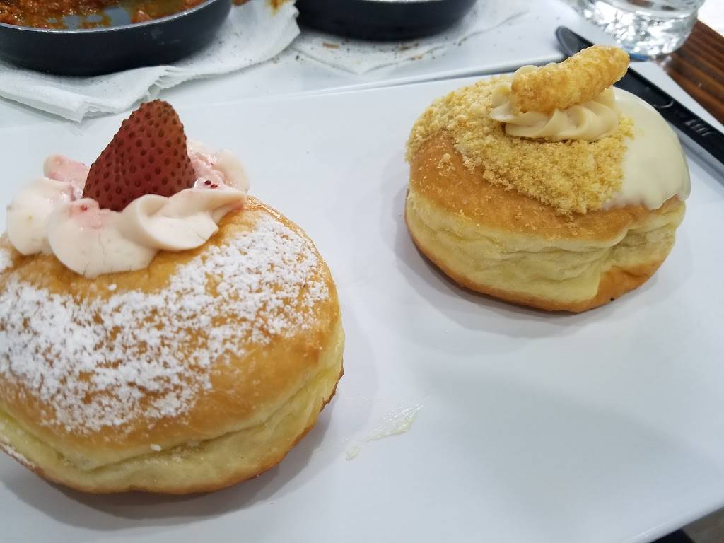 Bagels N Greens | restaurant | 5702 18th Ave, Brooklyn, NY 11204, USA | 7182566656 OR +1 718-256-6656