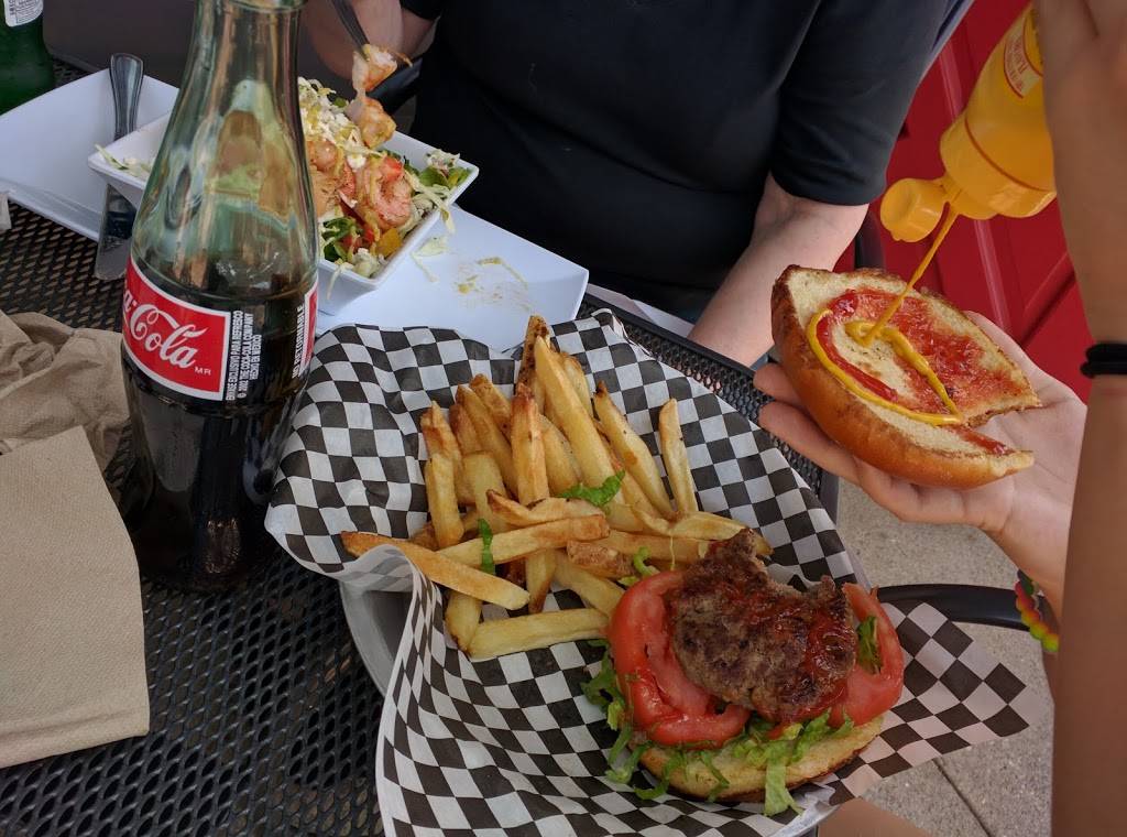 Stacked & Folded | restaurant | 551 Lincoln Ave, Winnetka, IL 60093, USA | 8473869100 OR +1 847-386-9100