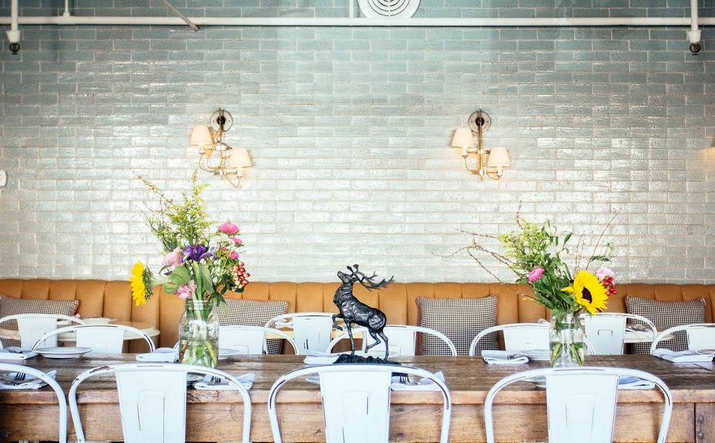 The Hart and the Hunter | restaurant | 7950 Melrose Ave, Los Angeles, CA 90046, USA | 3234243055 OR +1 323-424-3055