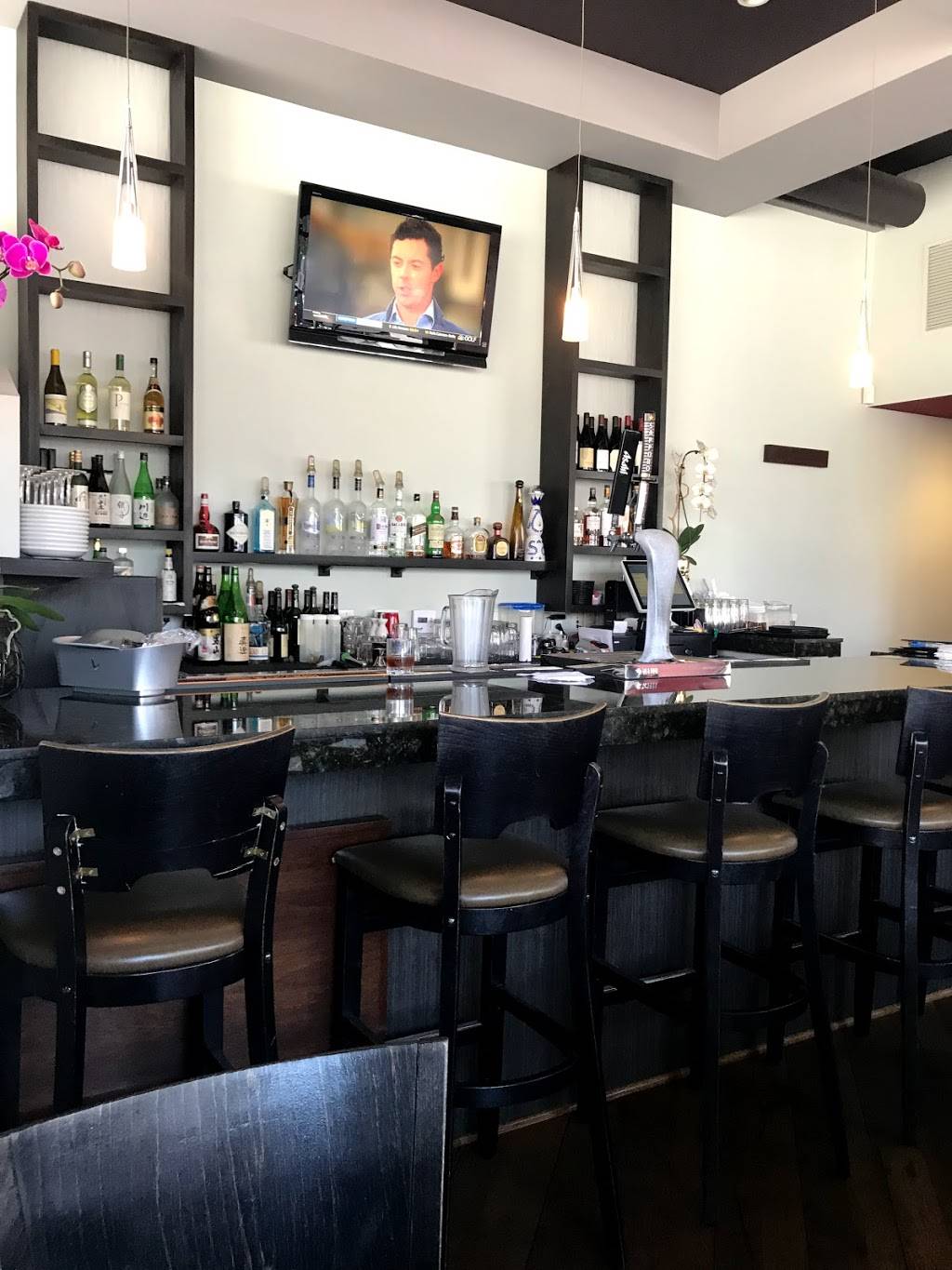 Hane Sushi | restaurant | 2760 Fifth Ave, San Diego, CA 92101, USA | 6192601411 OR +1 619-260-1411