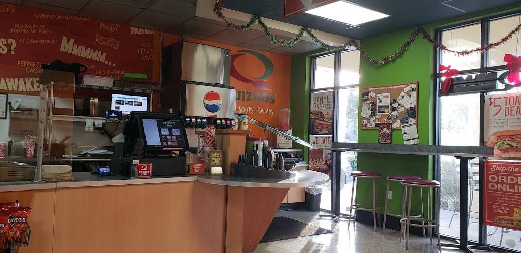 Quiznos | restaurant | 9118 Town Center Pkwy Ste 102, Bradenton, FL 34202, USA | 9413880959 OR +1 941-388-0959