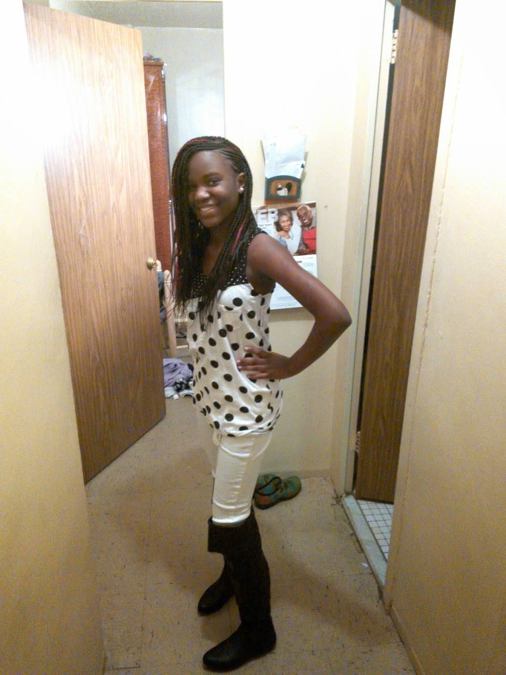 Golden Village | restaurant | 5912 Glenwood Rd, Brooklyn, NY 11234, USA | 7182414670 OR +1 718-241-4670