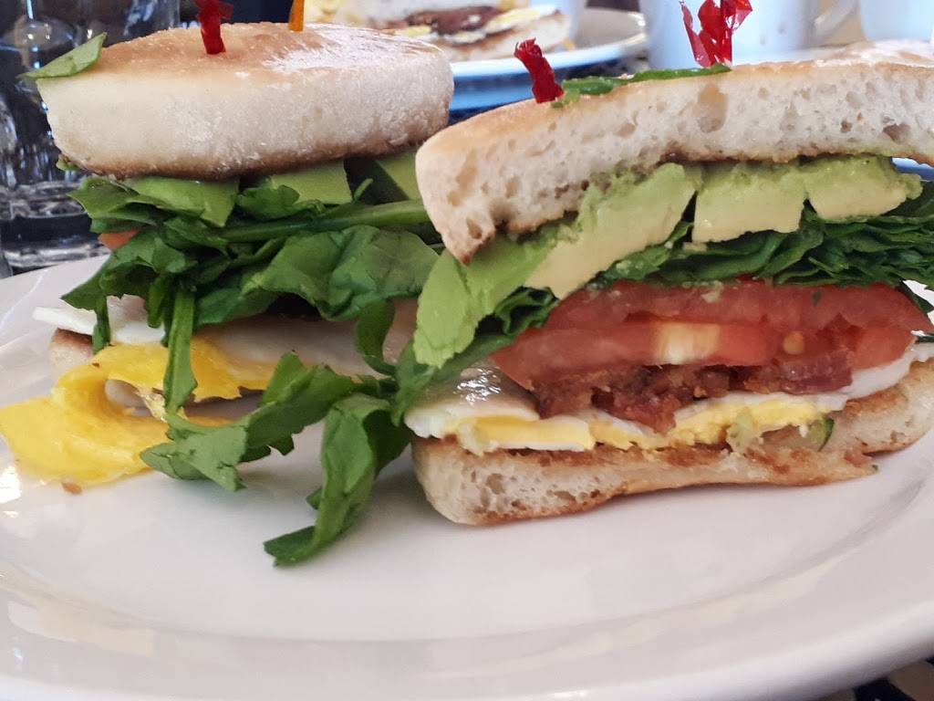 Tenth West | restaurant | 1903 10th Ave W, Seattle, WA 98119, USA | 2067086742 OR +1 206-708-6742