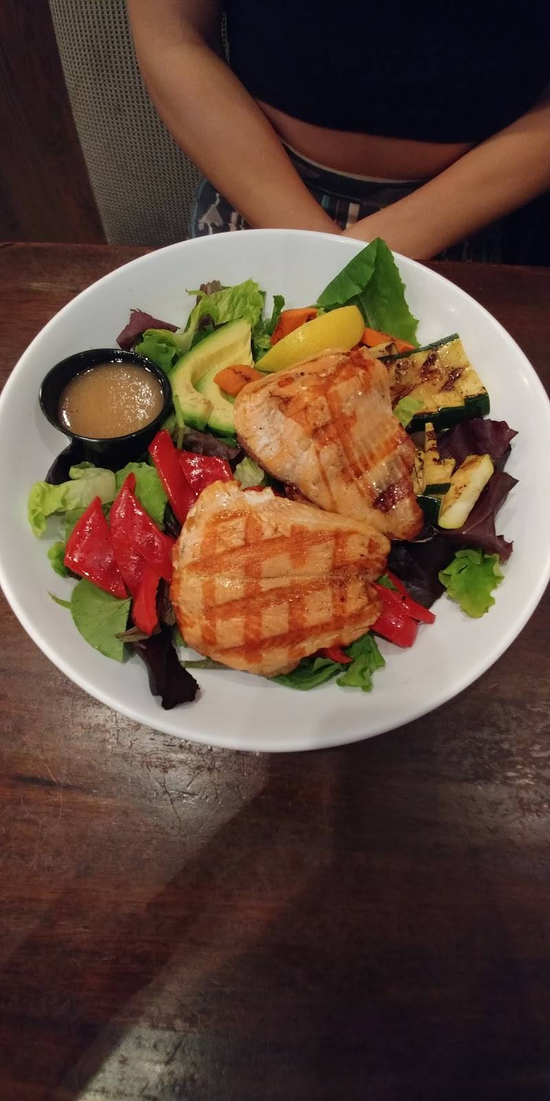 Spikes Fish House | restaurant | 30465 Av. de Las Flores, Rancho Santa Margarita, CA 92688, USA | 9497663382 OR +1 949-766-3382