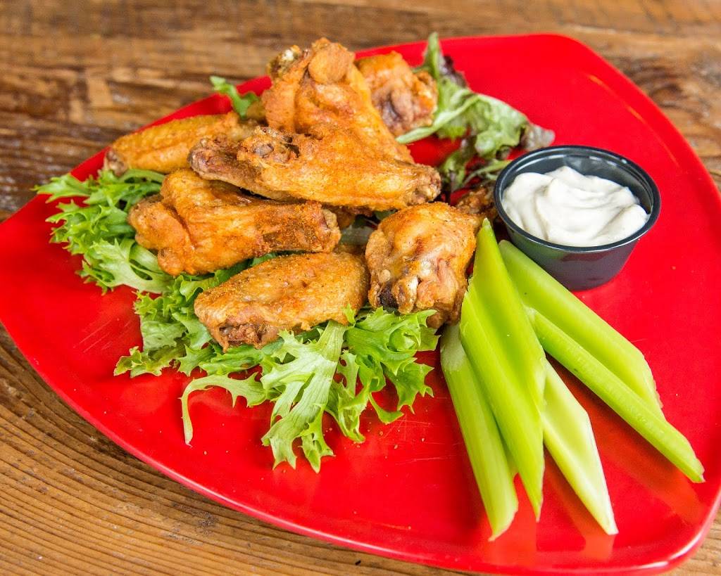 Myth & Moonshine Tavern | restaurant | 2300 Boston St, Baltimore, MD 21224, USA | 4107775502 OR +1 410-777-5502