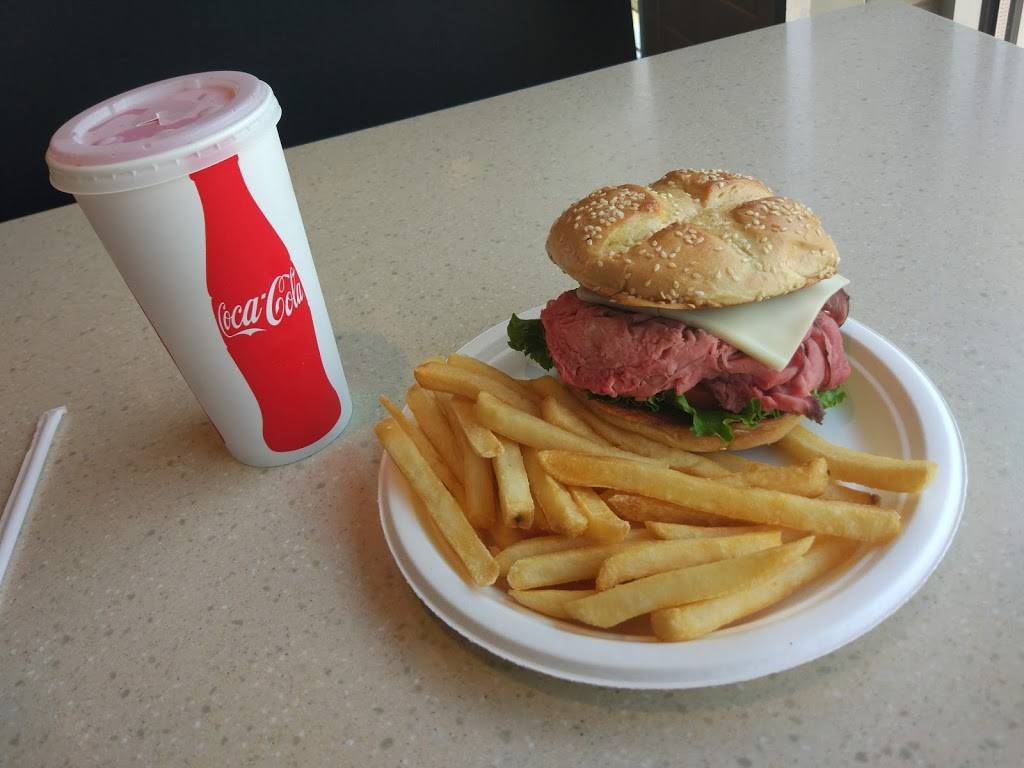 Kellys Roast Beef | restaurant | 35 Revere Beach Pkwy, Medford, MA 02155, USA | 7813934899 OR +1 781-393-4899