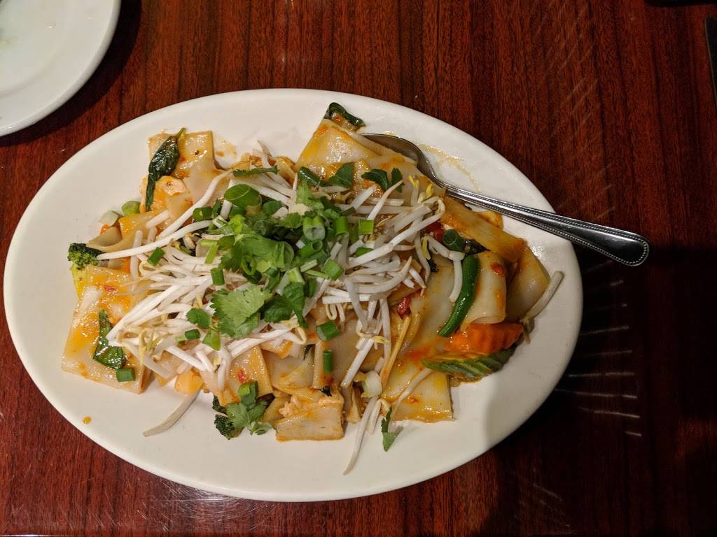 Ricky Thai Bistro | restaurant | 1617 NE 123rd St, North Miami, FL 33181, USA | 3058919292 OR +1 305-891-9292