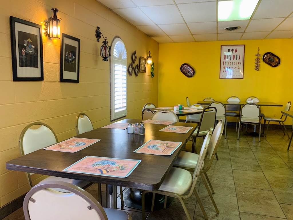 La Fiesta | meal takeaway | 604 E Broadway St, Hobbs, NM 88240, USA | 5753971235 OR +1 575-397-1235