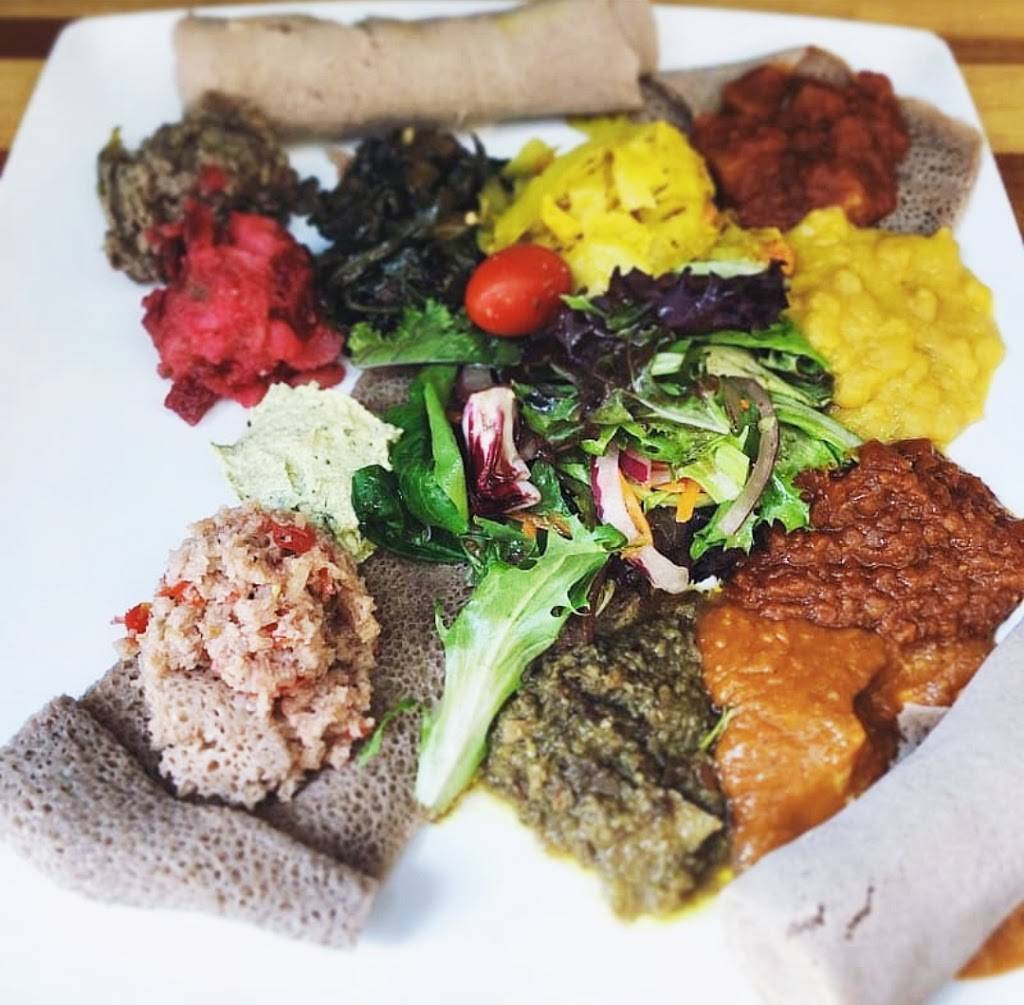 Desta Ethiopian Kitchen Emory Point | restaurant | 1520 avenue place ne B1, #140, Atlanta, GA 30329, USA | 4048352748 OR +1 404-835-2748