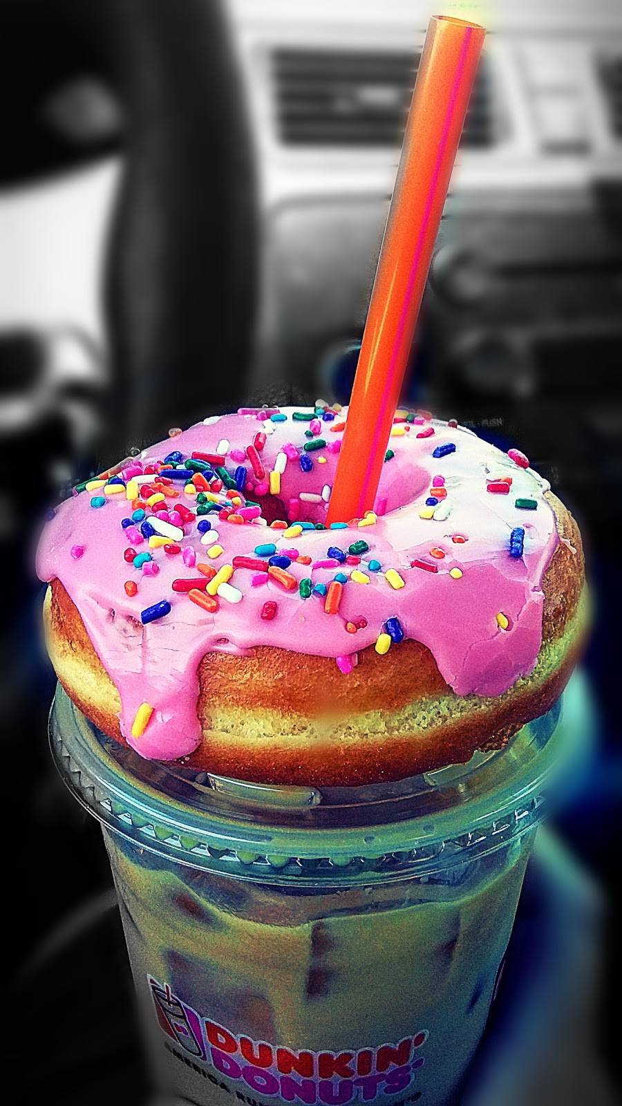 Dunkin | cafe | 678 E Thunderbird Rd, Phoenix, AZ 85022, USA | 6025354804 OR +1 602-535-4804