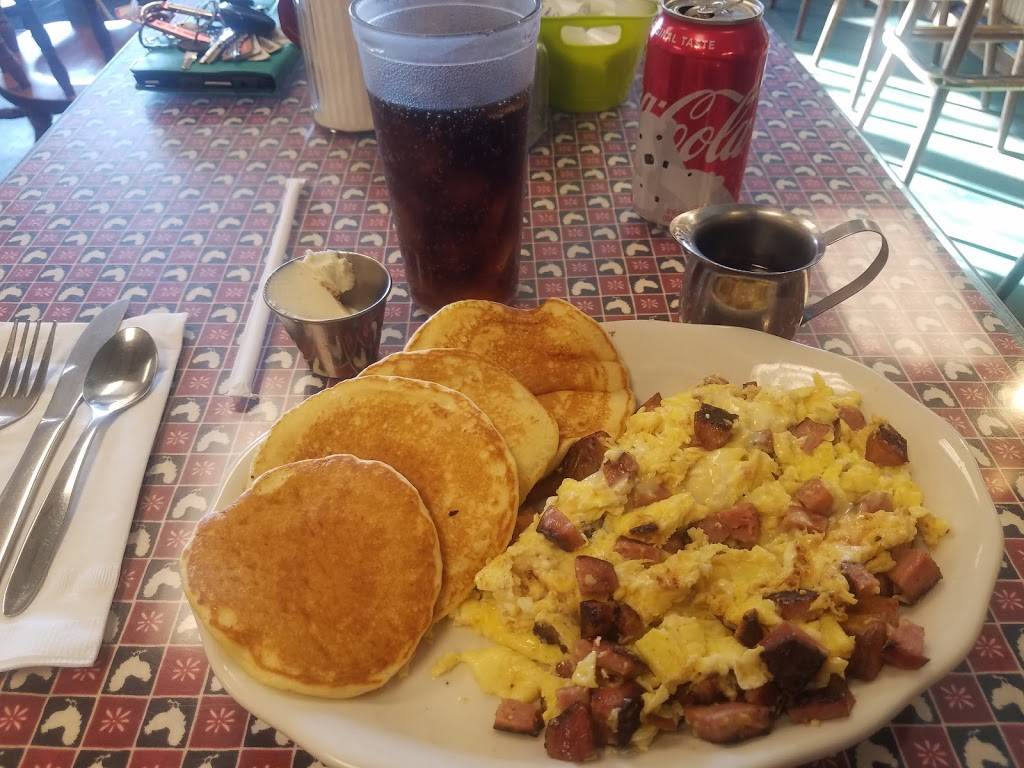 Hen House | restaurant | 95 West St, Gardner, MA 01440, USA | 9786326322 OR +1 978-632-6322