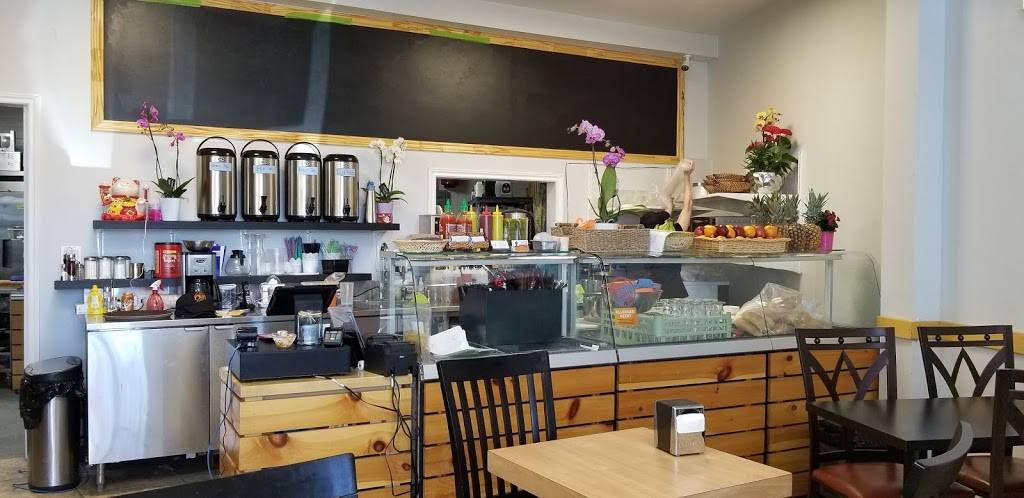 Chao Bistro | restaurant | 355 Elmira Rd N #138, Guelph, ON N1K 1S5, Canada | 5195742426 OR +1 519-574-2426