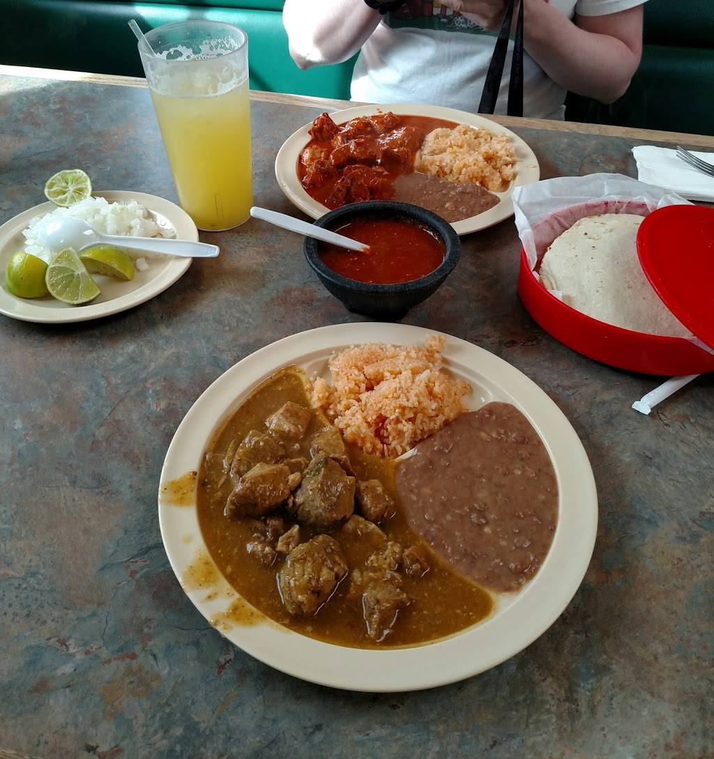 El Nayarit Authentic Mexican Food | restaurant | 1200 Hewitt St, San Fernando, CA 91340, USA | 8183652796 OR +1 818-365-2796