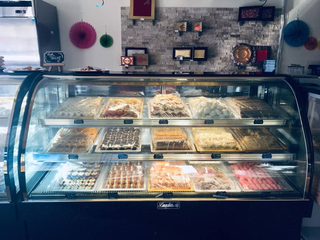 R K Sweets & Snacks | meal takeaway | 240-27 Braddock Ave, Queens, NY 11426, USA | 7183437789 OR +1 718-343-7789