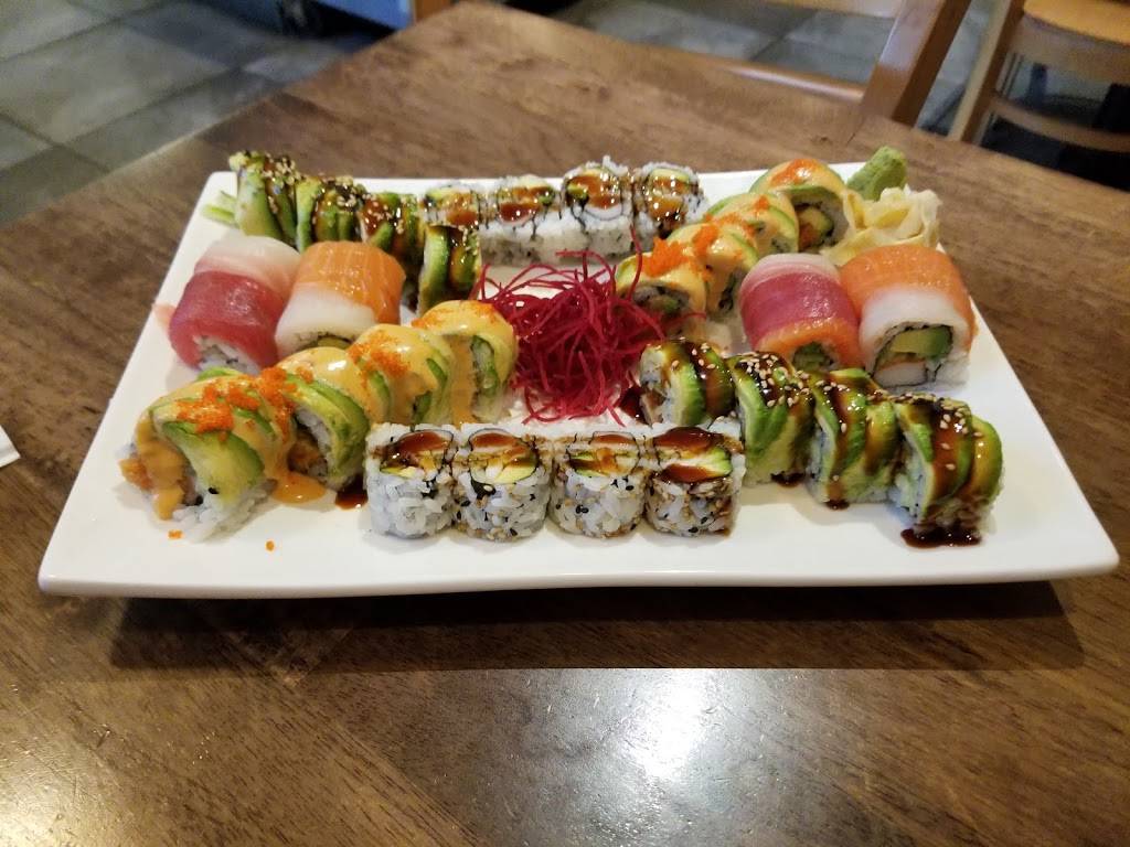 Shanghai Tokyo Cafe | restaurant | 8300 Baltimore Ave #102, College Park, MD 20740, USA | 3012201998 OR +1 301-220-1998