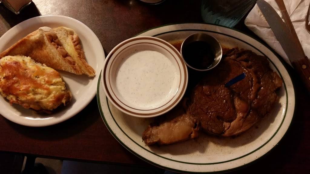 David White | restaurant | 209 S Mickey Mantle Blvd, Commerce, OK 74339, USA | 9186754229 OR +1 918-675-4229