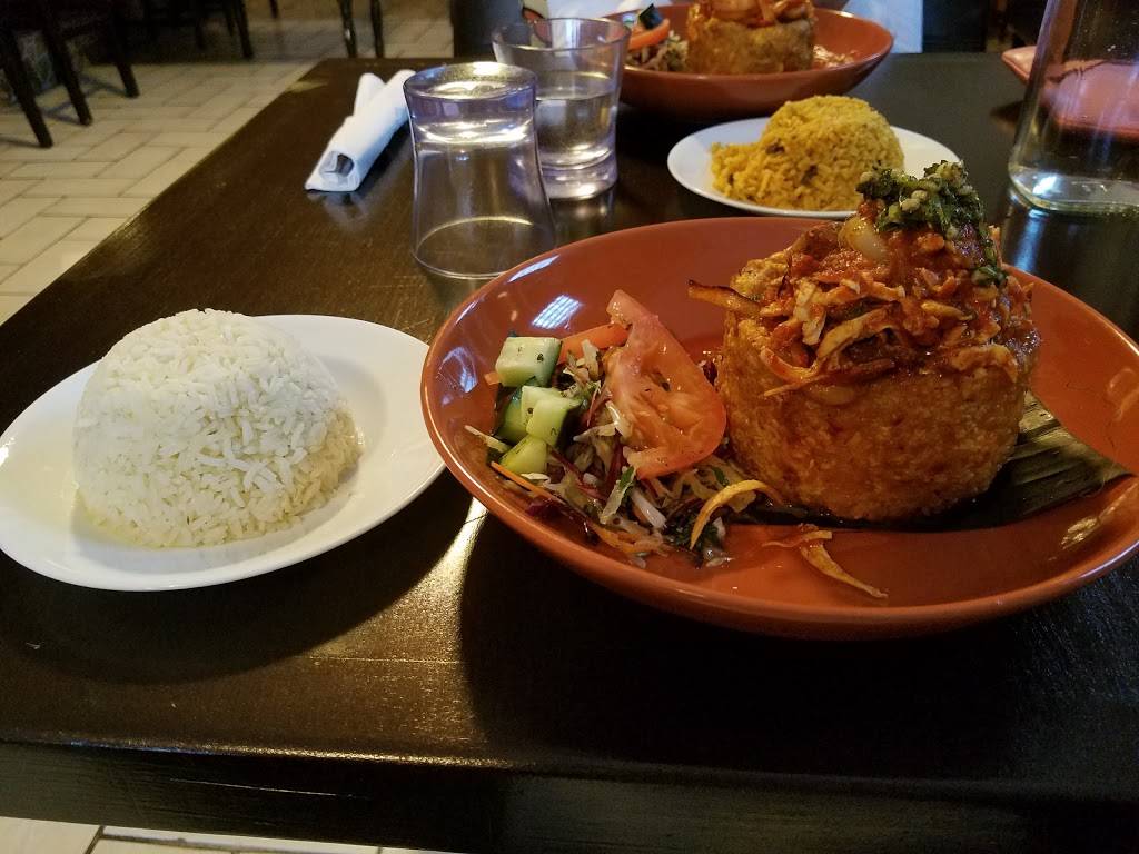 Casa Yari | restaurant | 3268 W Fullerton Ave, Chicago, IL 60647, USA | 7736619546 OR +1 773-661-9546