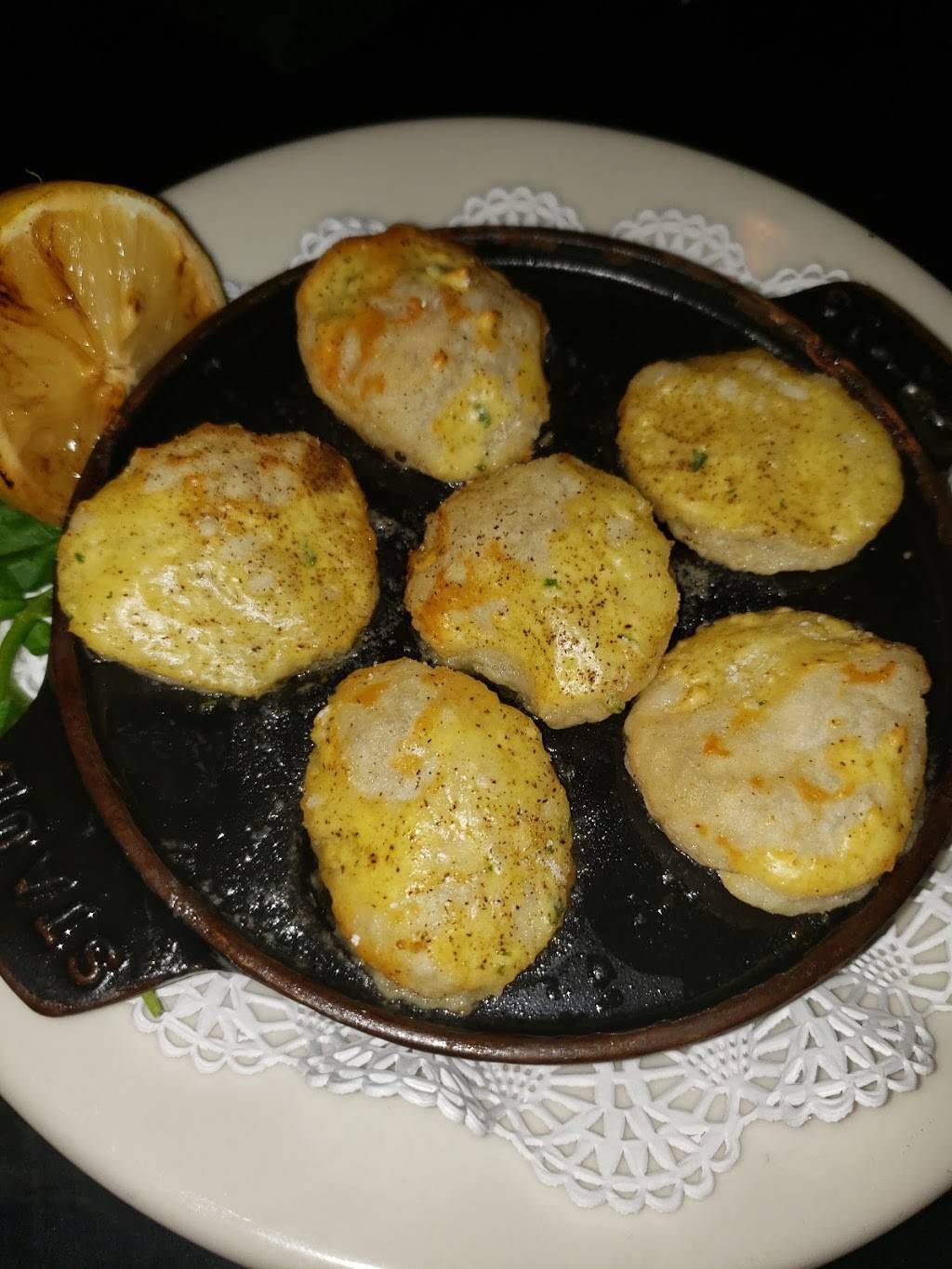 Mortons The Steakhouse | restaurant | 777 S Flagler Dr, West Palm Beach, FL 33401, USA | 5618359664 OR +1 561-835-9664