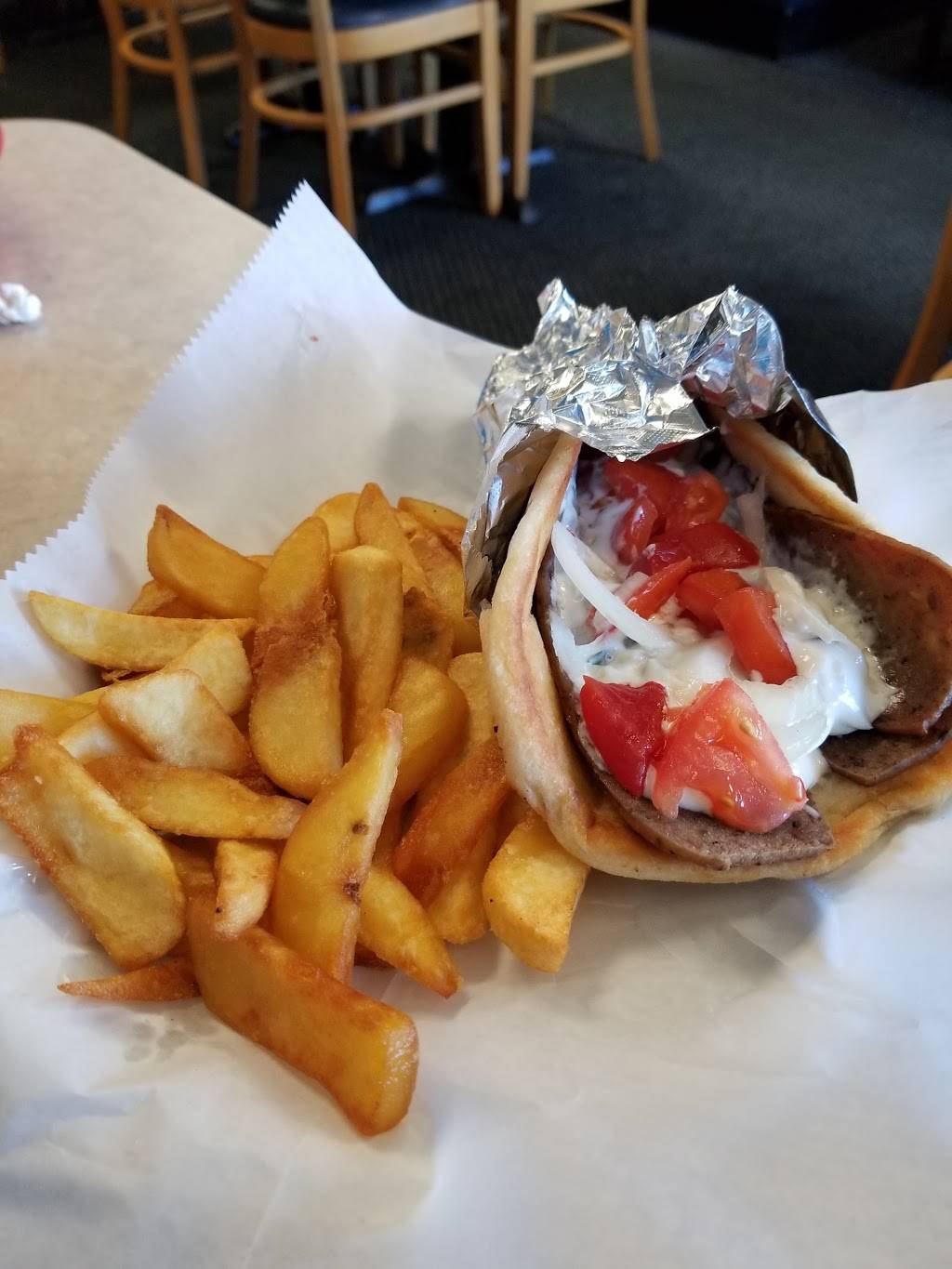 Lakis Restaurant | restaurant | 3405 SW College Rd #107, Ocala, FL 34474, USA | 3522373090 OR +1 352-237-3090