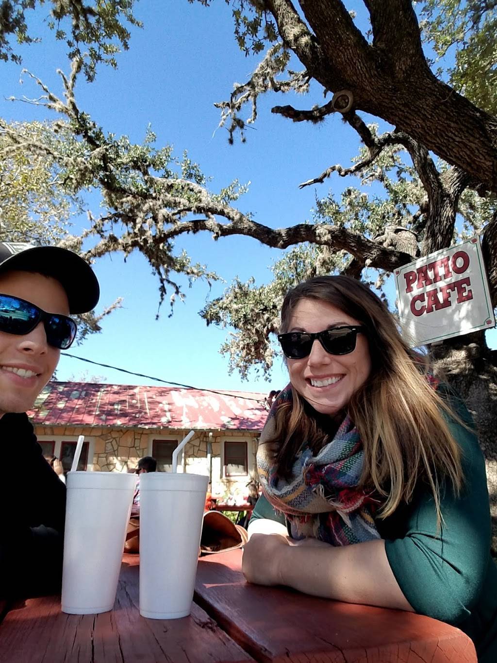 The Apple Store by Love Creek Orchards | bakery | 14024 TX-16, Medina, TX 78055, USA | 8305892202 OR +1 830-589-2202