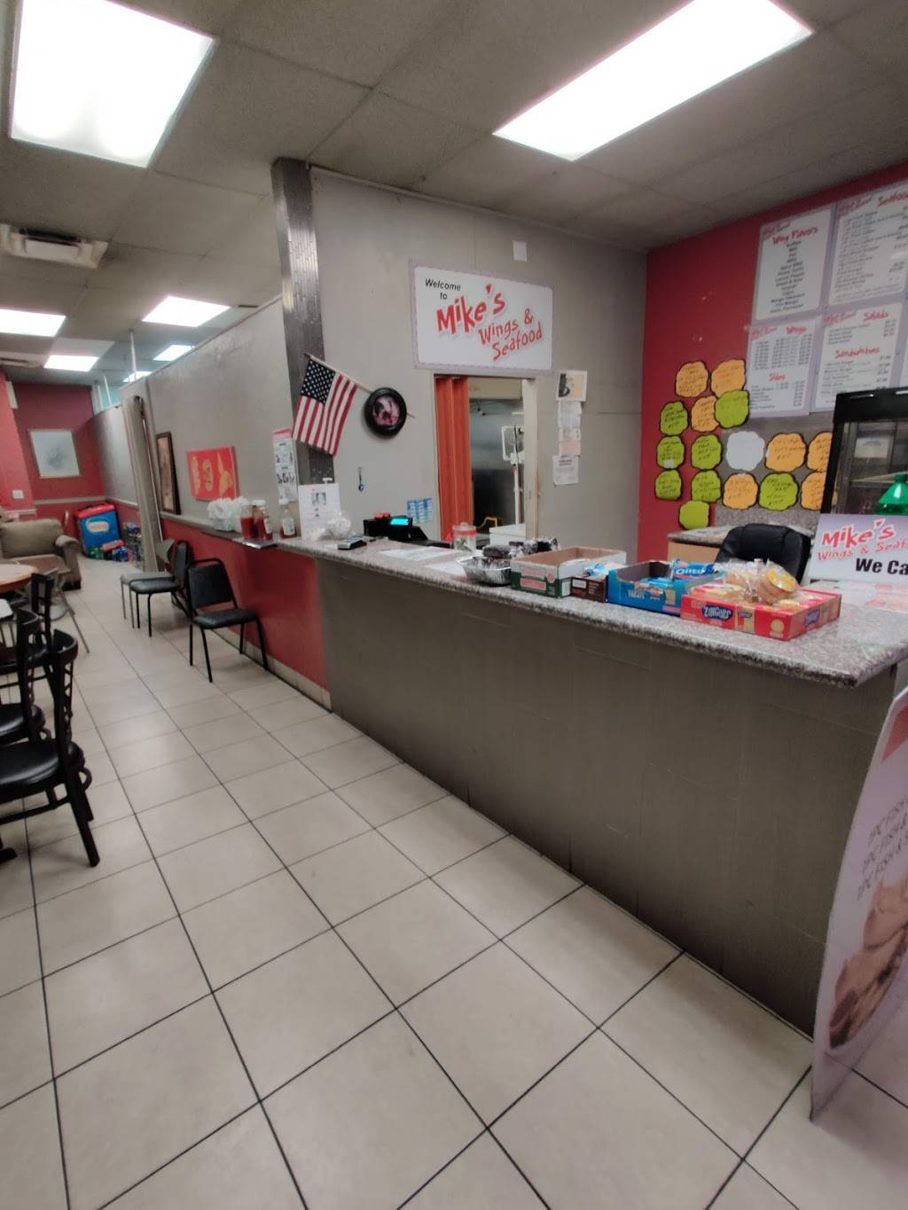 Mikes Wings & Seafood | meal takeaway | 2968 Jog Rd, Greenacres, FL 33463, USA | 5616318136 OR +1 561-631-8136